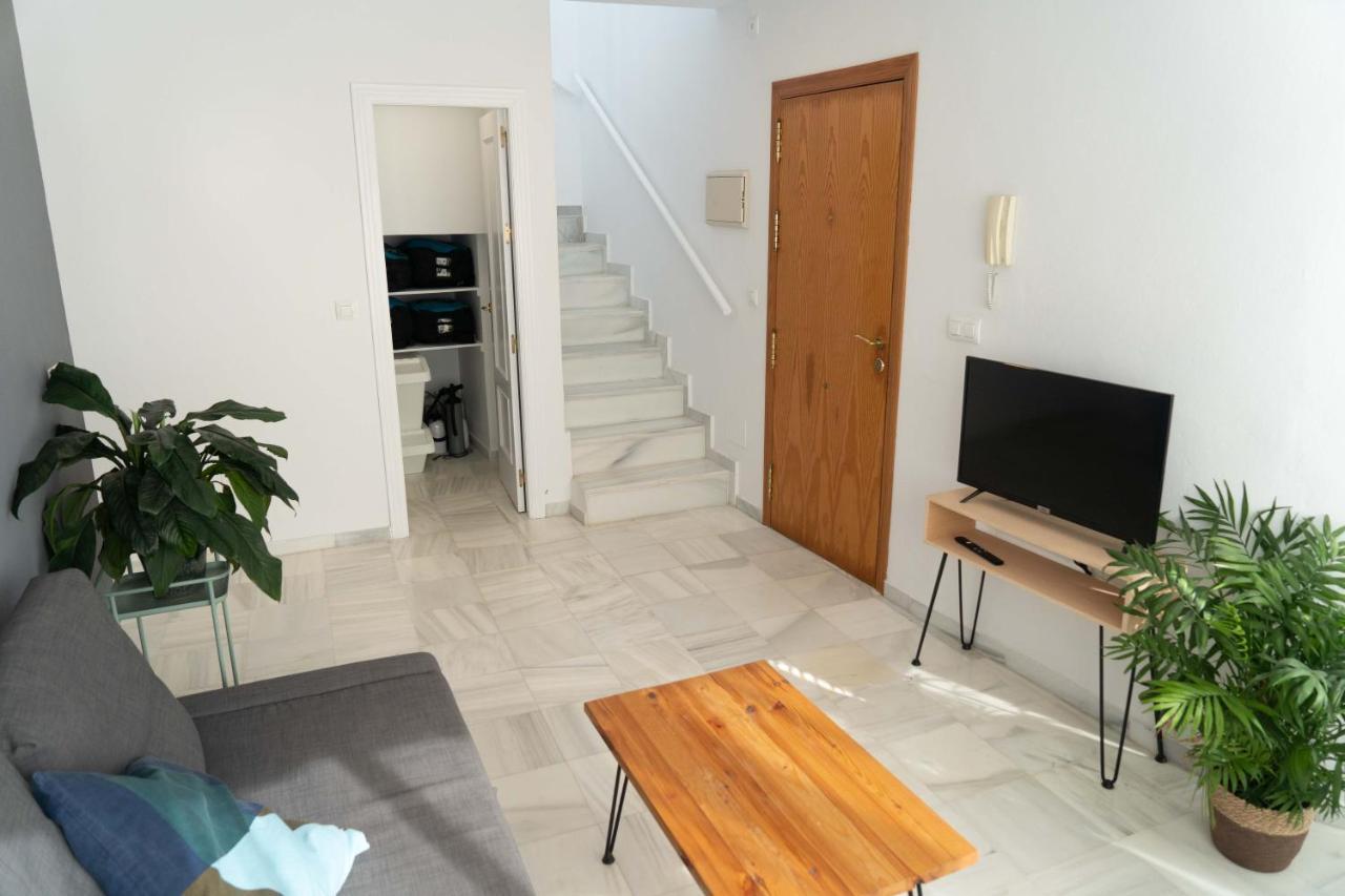 Central Penthouse With Large Private Terrace, 2 Bd Appartement Tarifa Buitenkant foto